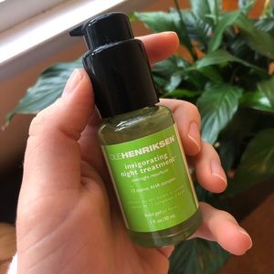 NEW Olehenriksen Invigorating Night Treatment